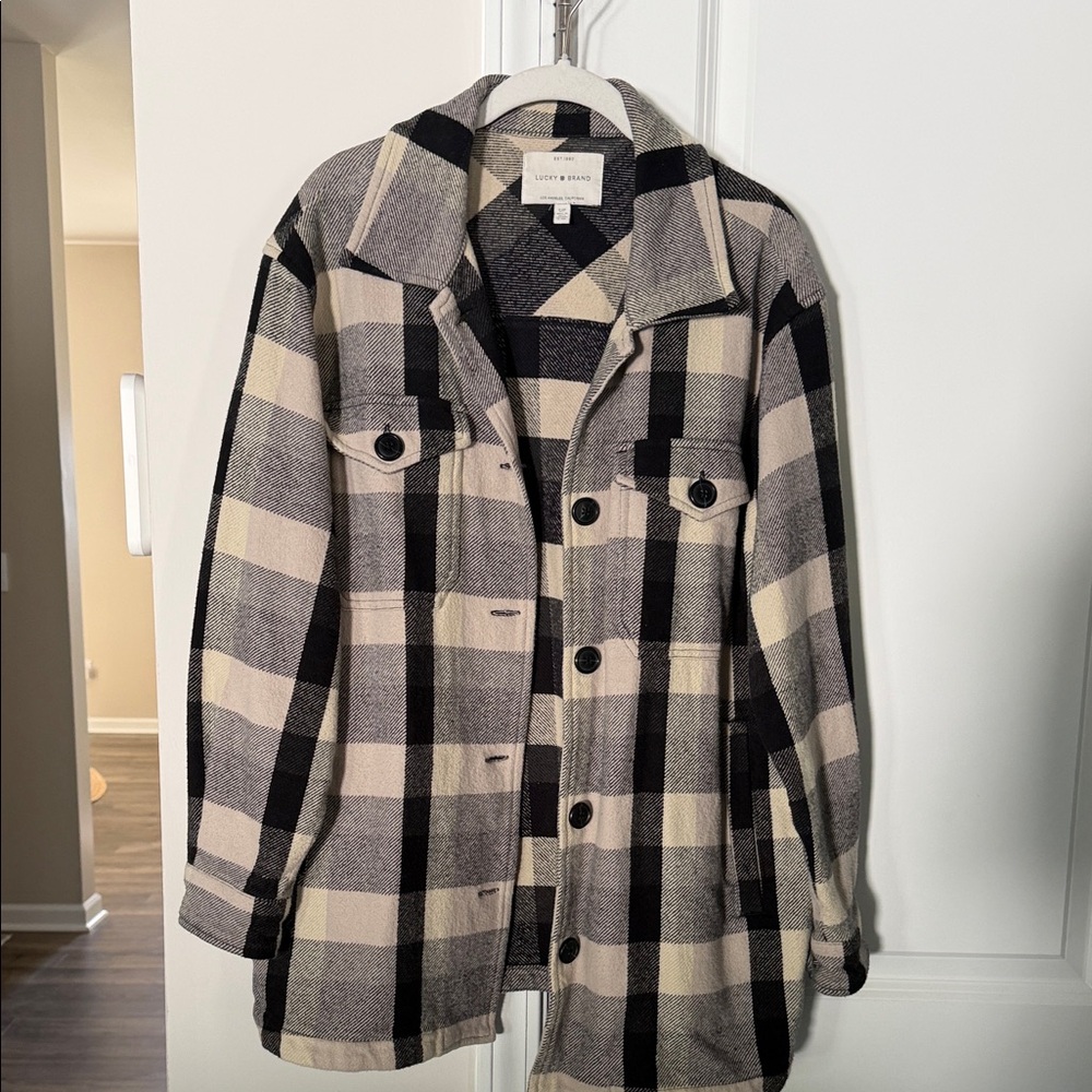 Weekend Max Mara Black & Cream Plaid Shacket
